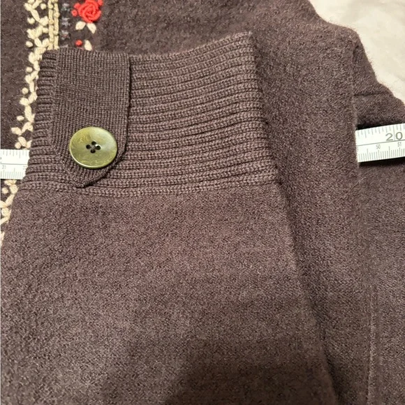 David Brooks 100% Wool Embroidered Cardigan Sweater Jacket Brown Floral Size L - Picture 11 of 12